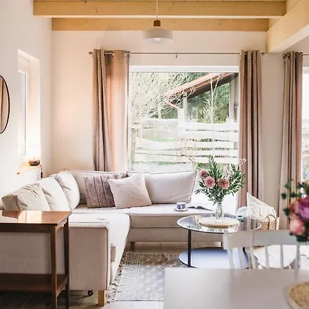 Murawki Dom Blisko Jeziora * Urowo