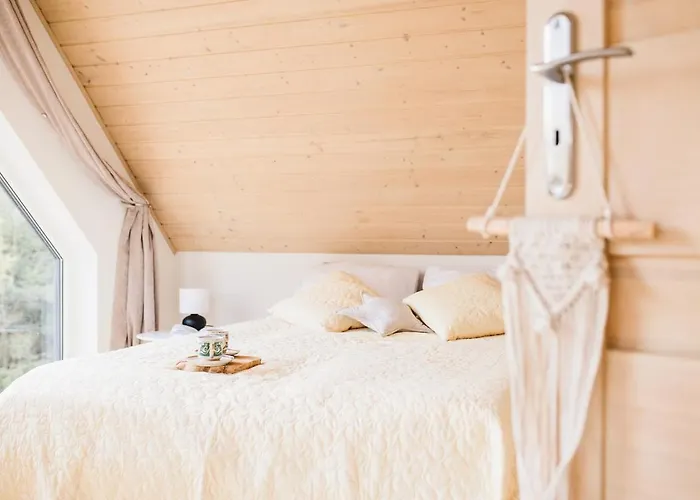 Murawki Dom Blisko Jeziora Urowo