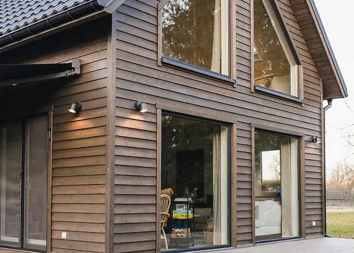 Murawki Dom Blisko Jeziora Urowo