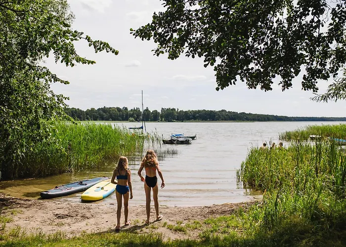 Murawki Dom Blisko Jeziora Urowo